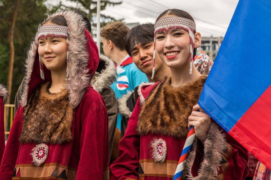 Их наряды и улыбки способны украсить любой праздник