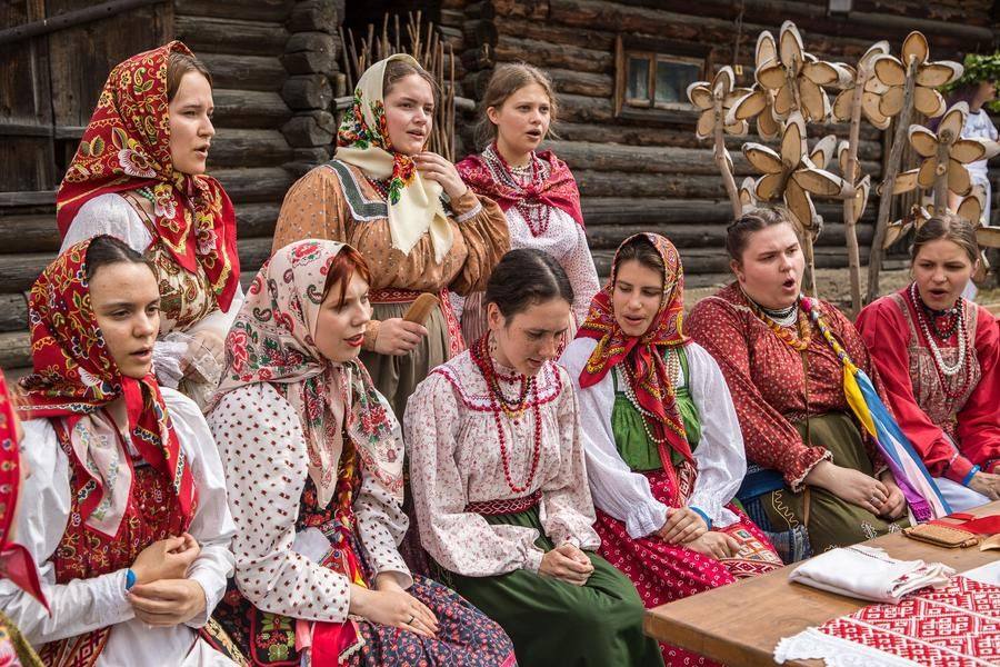 Реконструкция сибирской свадьбы начала 19 века — одно из ключевых событий субботы