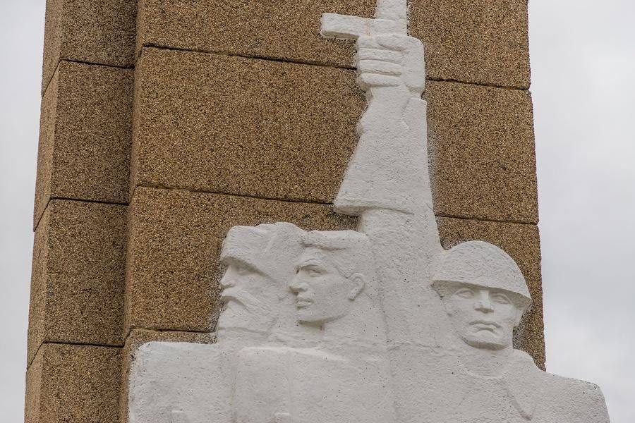 В трех героях Анатолий Цымбал воплотил три поколения защитников Отечества
