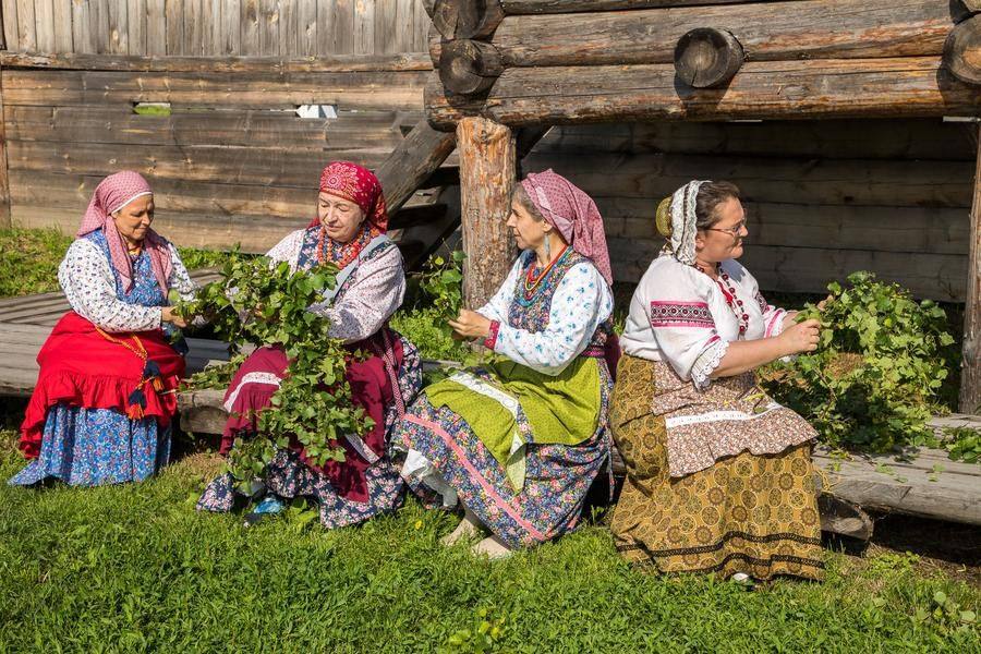 Ни один атрибут не относится к 21 веку на этом снимке!