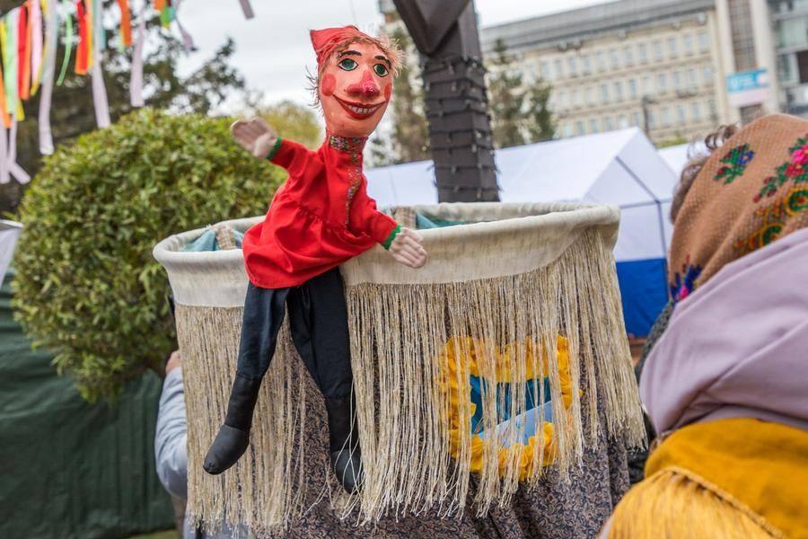 Один только Петрушка из Любинского района чего стоит!