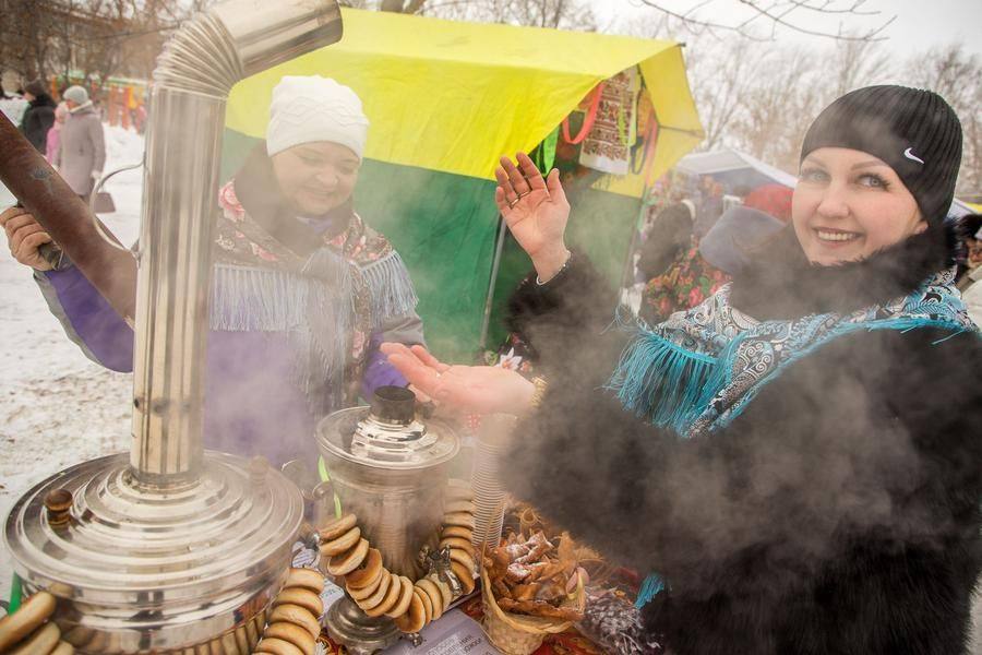 Дыма сегодня много: чайное дело обязывает, как-никак!