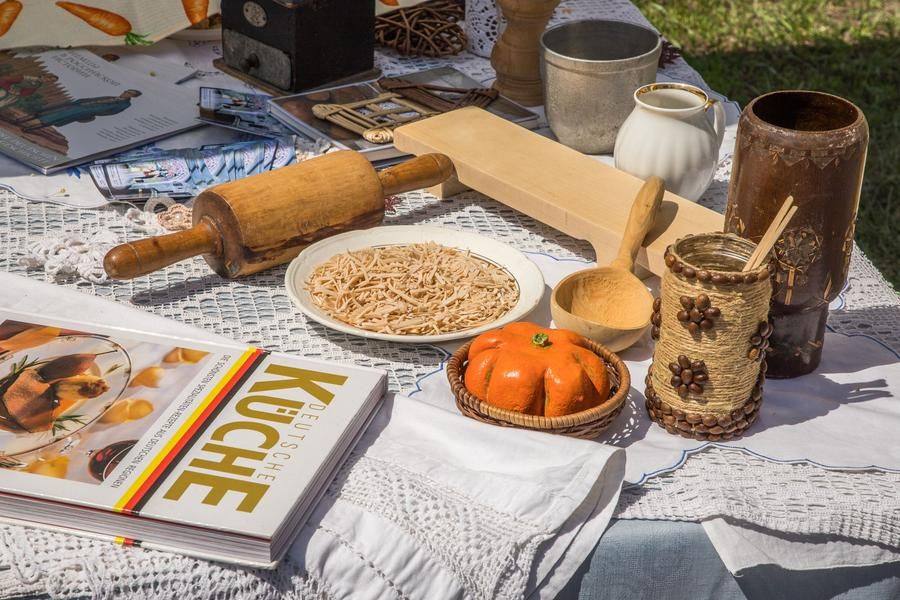 Жители Азовского района готовы поделиться секретами немецкой кухни