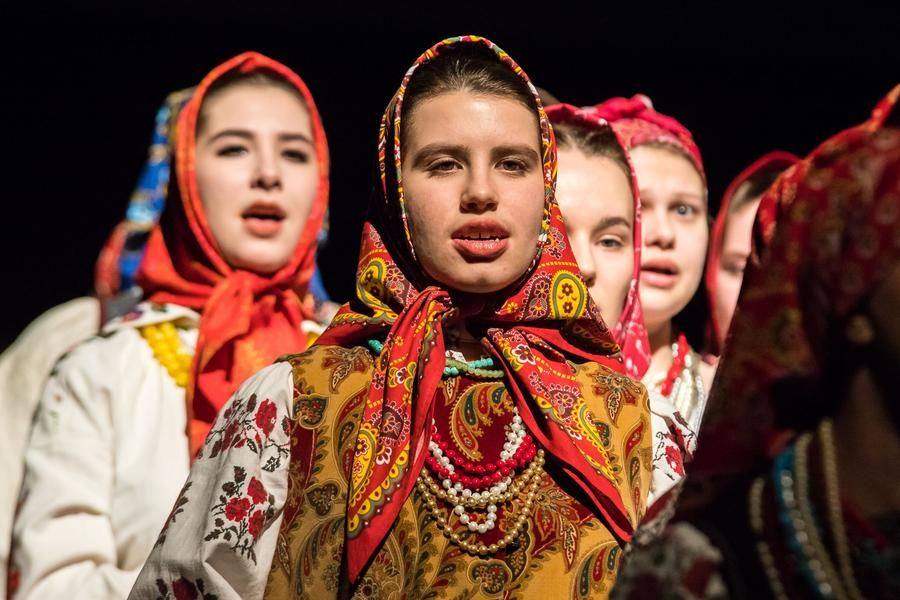 Так эстафету принял ансамбль «Новая деревня» училища имени В.Я. Шебалина