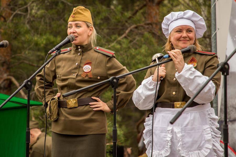 Неудивительно, что ведущие постоянно обращаются к тематике этой площадки