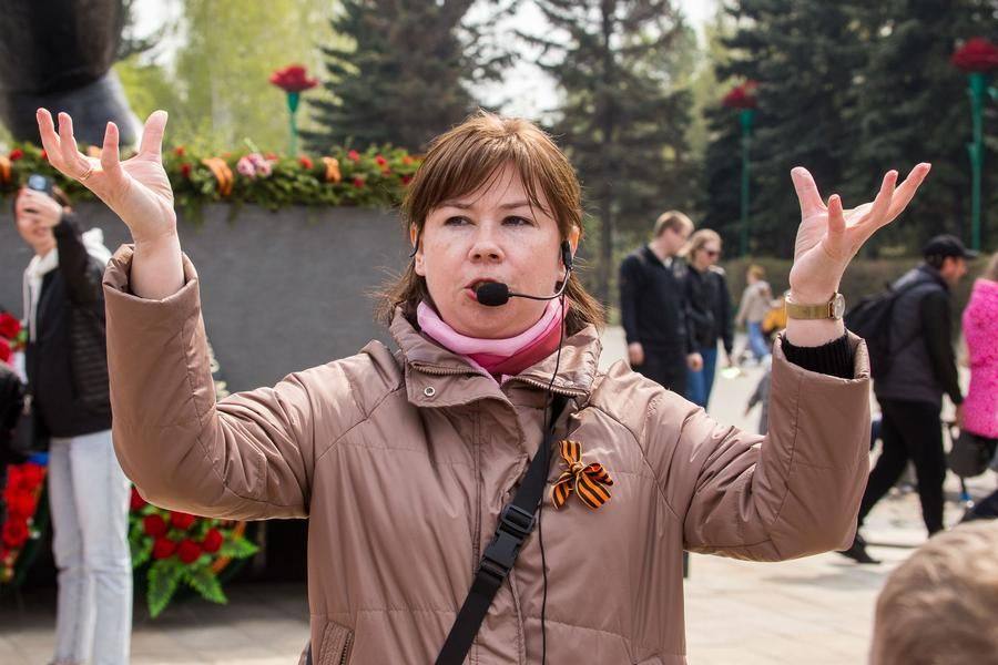 Экскурсовод знает все о замысле авторов и об инженерном решении статуи