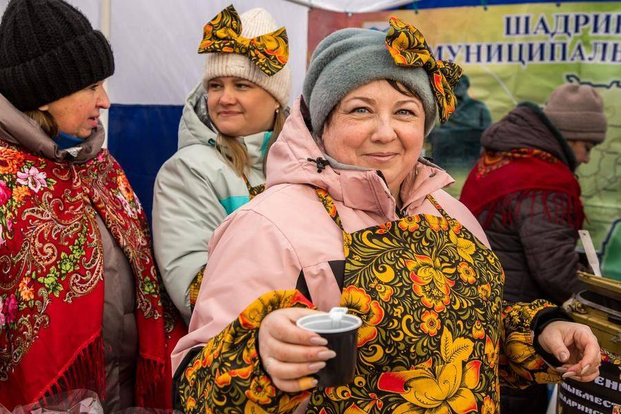 Очень скоро подруги узнают, что признаны лучшими в номинации «Самый вкусный чай»
