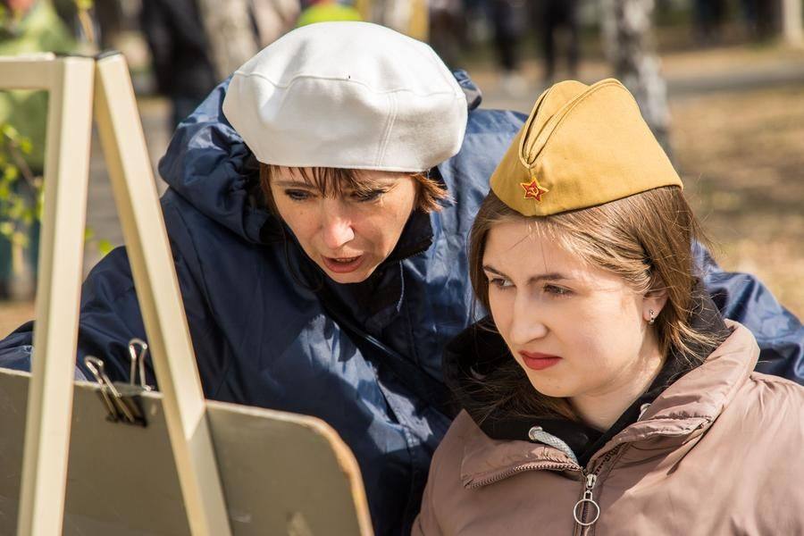 Педагоги дают советы по композиции и образности
