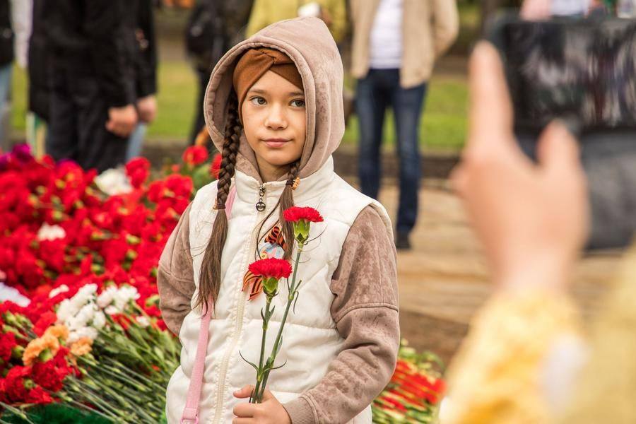 Люди всегда снимают значимые события в жизни, и это — одно из них