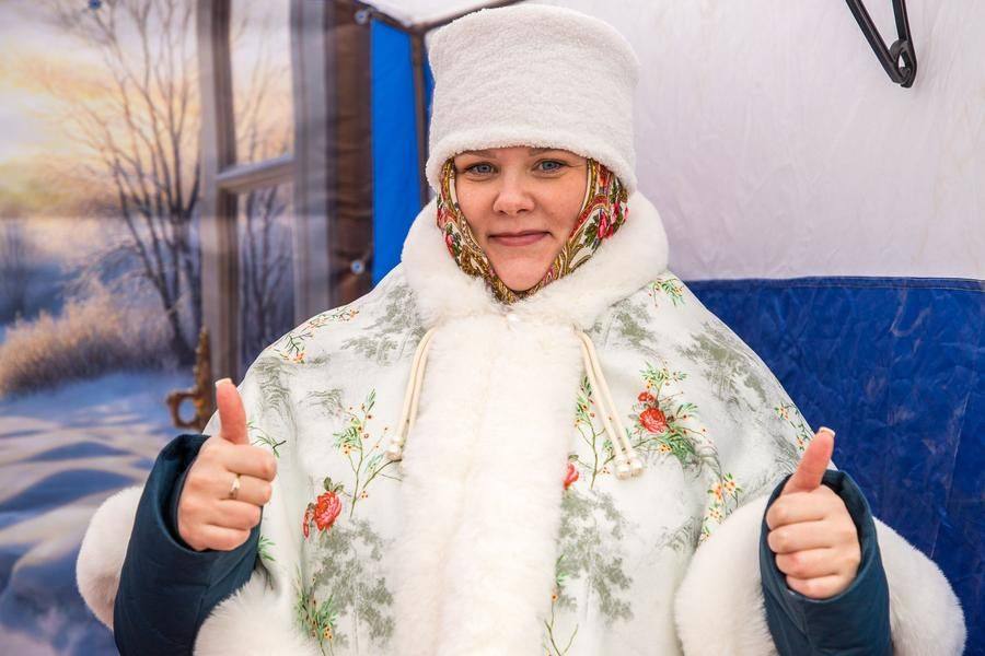 Итак, напитки получили оценки, и можно дальше наслаждаться атмосферой праздника