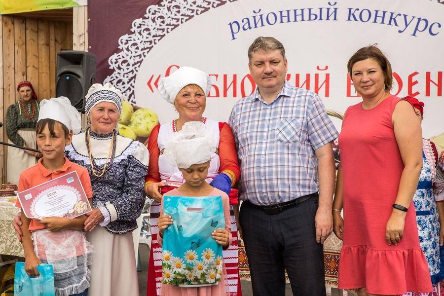 Гран-при удостоена Галина Худорожко с юными помощниками!