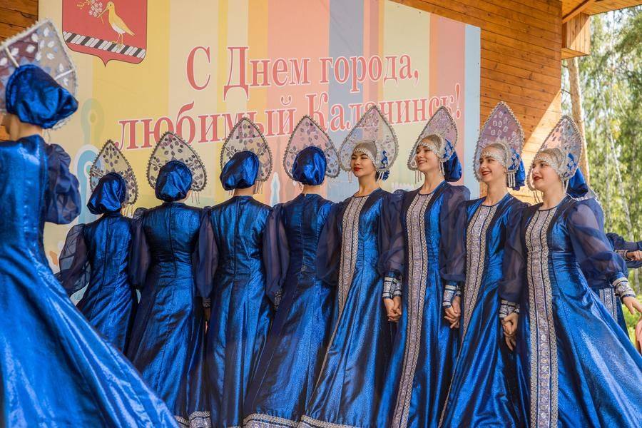 Впечатляющая постановка заставляет испытать чувство гордости за страну