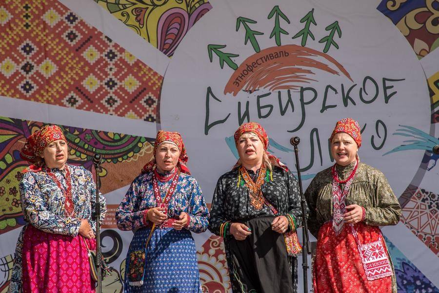 Коллектив «Молодица» из Крестиков отдал предпочтение песне Новосибирской области