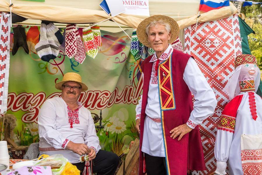 Со своим укладом знакомит белорусская национально-культурная автономия