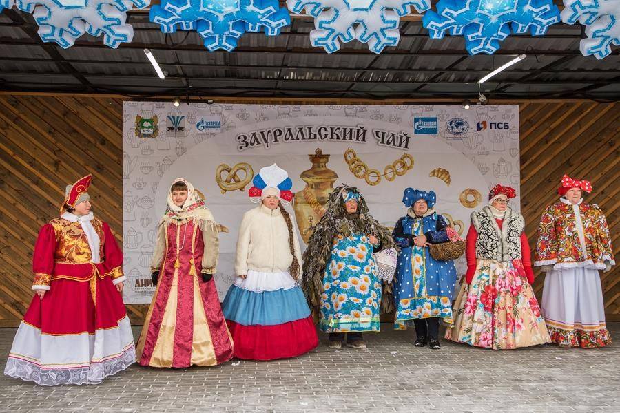 Увидеть все тематические наряды можно во время церемонии награждения