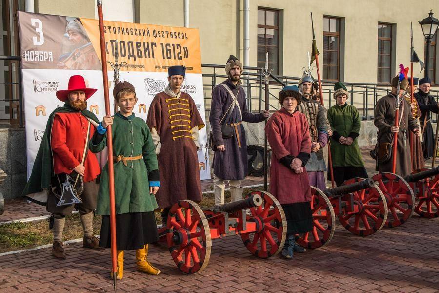 Фестиваль собрал знатоков военной истории из трех областей Сибири