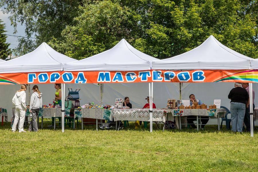 Отдельная локация отдана ремесленникам