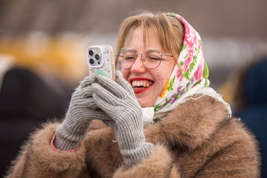 Это способ продемонстрировать силу и сноровку — не без комического эффекта