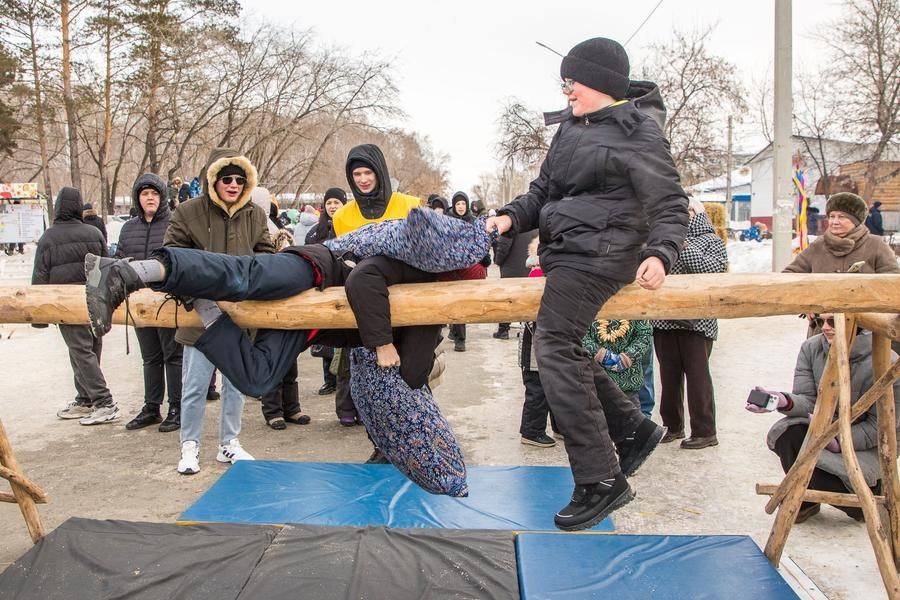 …но уже спустя минуту удача отворачивается от атакующего