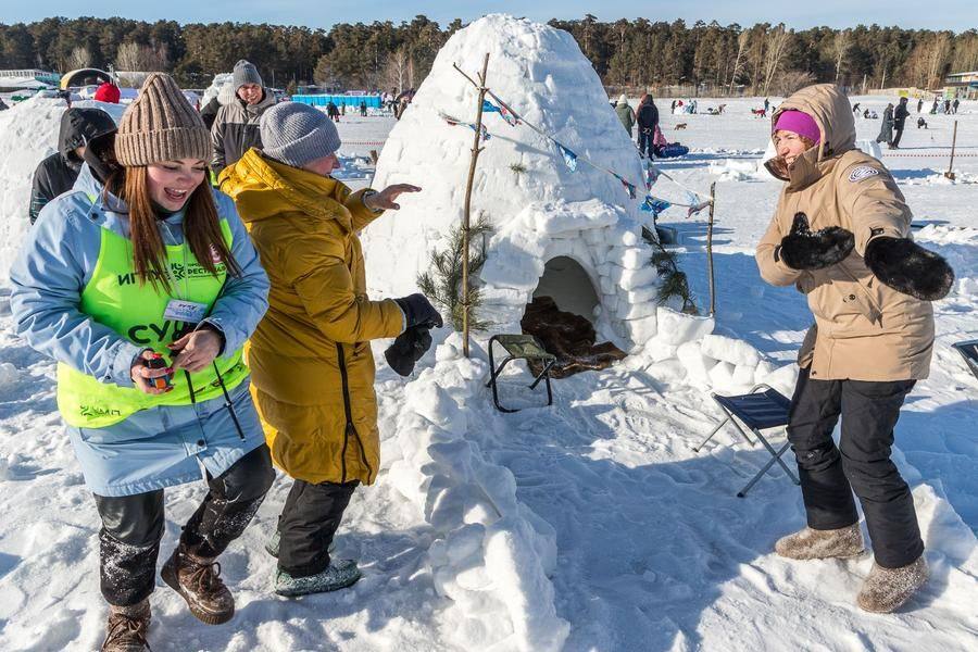 С кем бы разделить восторг триумфального строительного эксперимента?