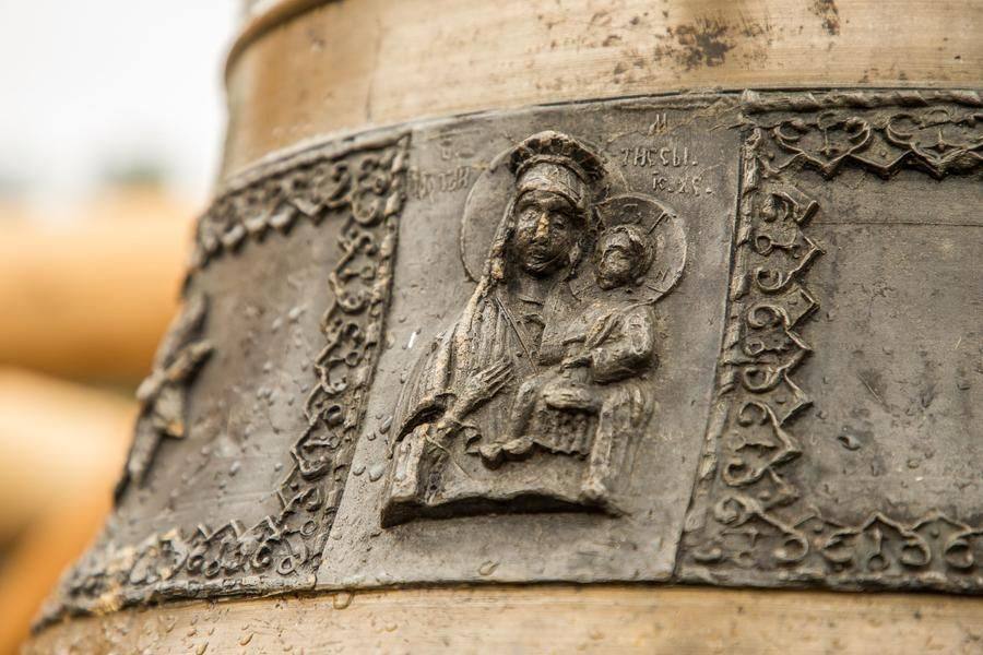 В 1945 году он звучал на премьере постановки «Иван Сусанин» в театре оперы и балета