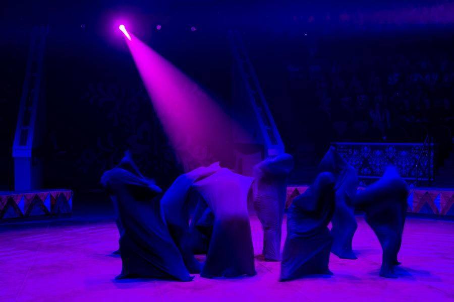 Гала-концерт открывает театрально-хореографический перформанс