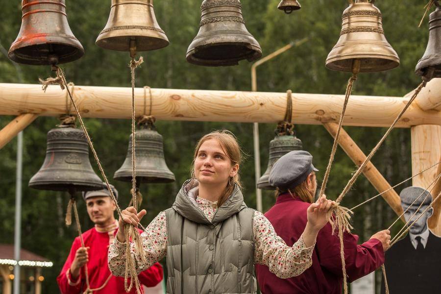 И все же праздник звона завершается