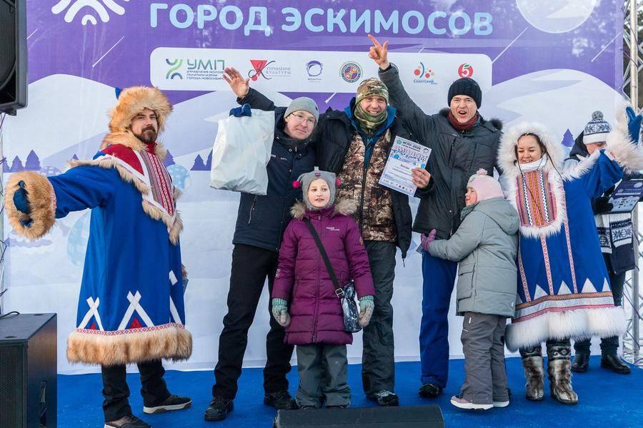 Команды с разным числом участников становятся лучшими в разных номинациях