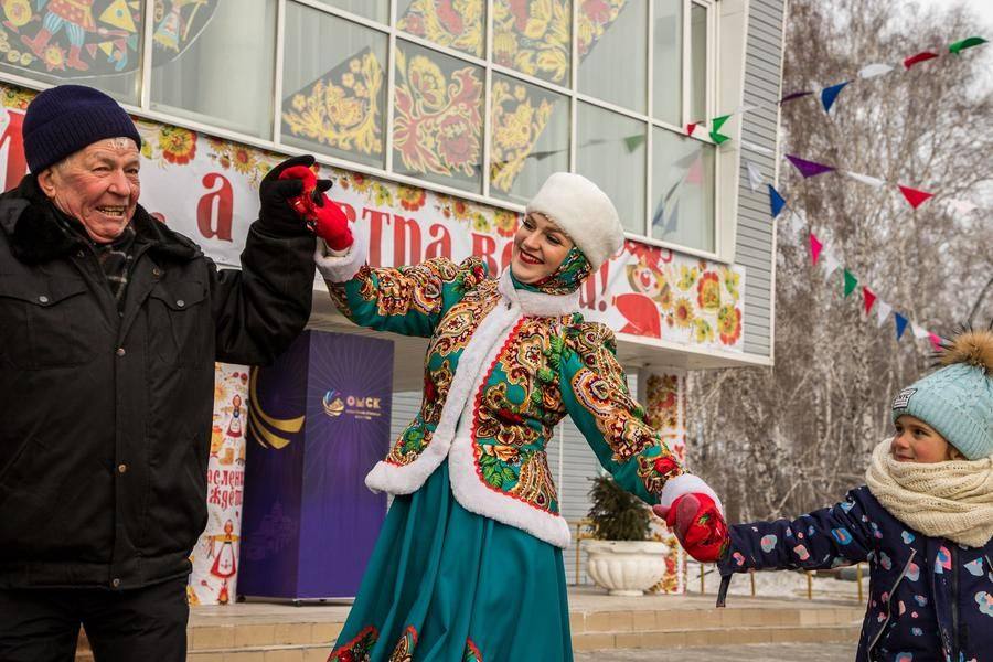 Прощальный хоровод собирает самых стойких