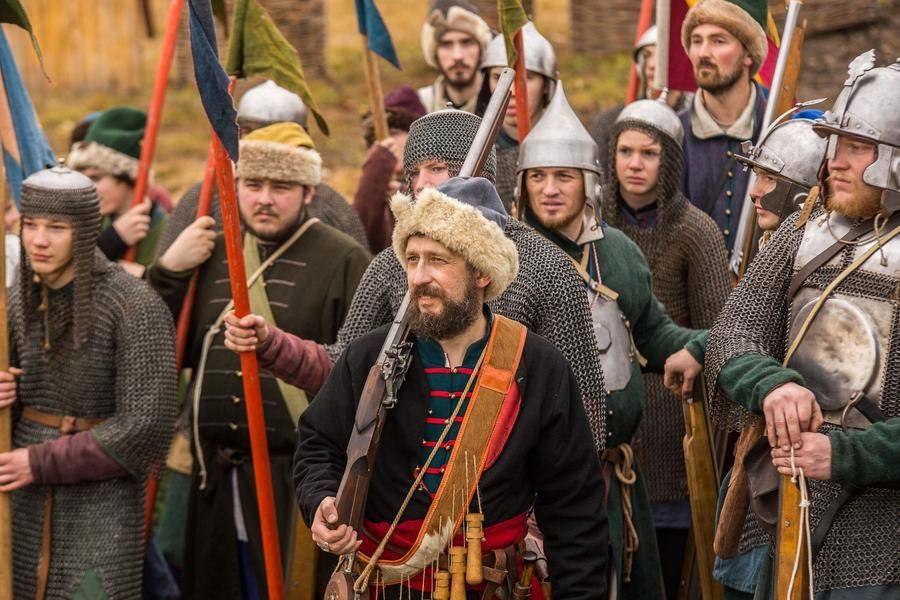 Остается только выслушать последние наставления режиссера масштабного действа