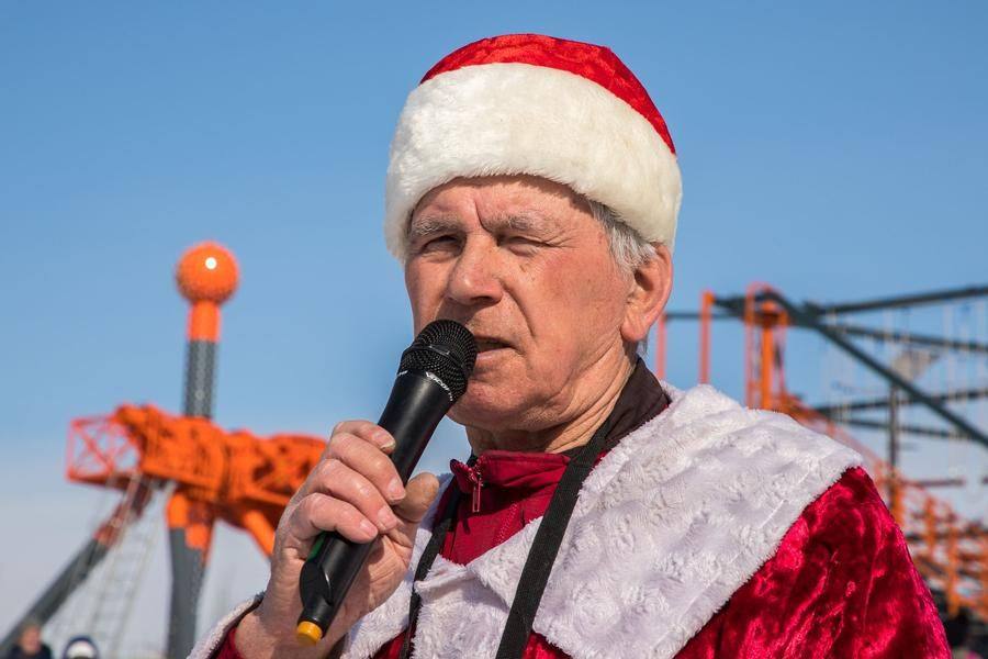 Темп задает Евгений Житнов, бессменный руководитель клуба закаливания