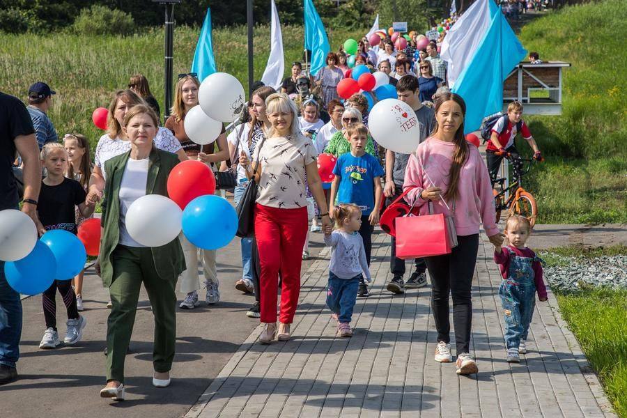 Пошумев на центральных улицах, они финишируют в парке имени Ю.А. Гагарина
