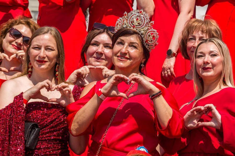 Сердечки снова идут в ход