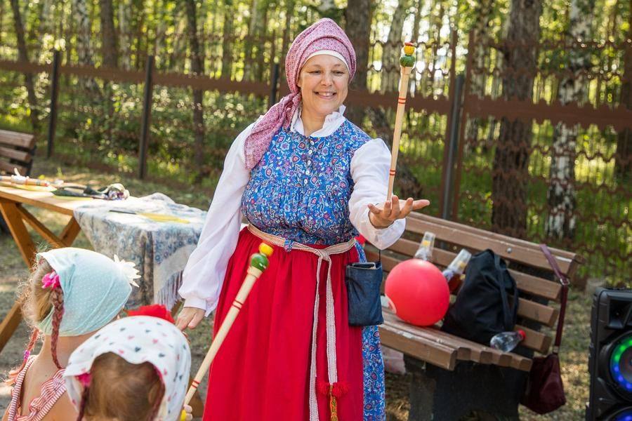 Студия «Зайкины сказки» увлекает малышей в мир народной культуры