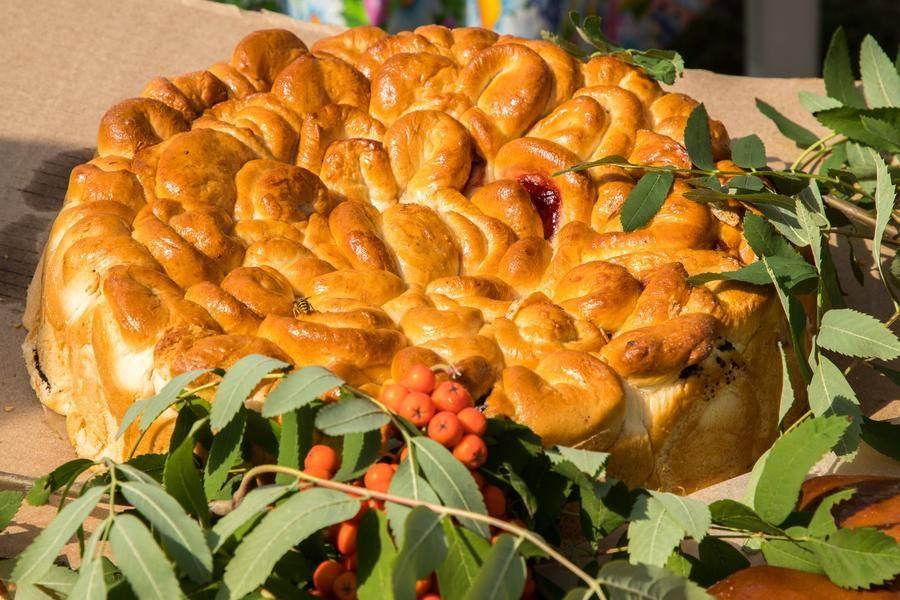Вся эта выпечка участвует в конкурсе