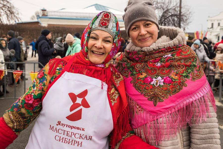 Еще одна максимально интерактивная зона посвящает в блинопеки всех желающих