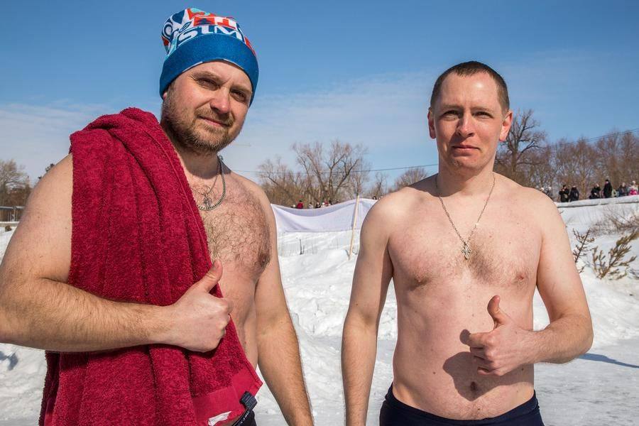 Моржами не рождаются, а становятся — здесь, в Сибири!