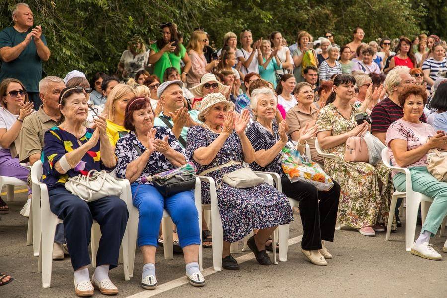 Во всяком случае, зрителям нравится: заслуженные аплодисменты