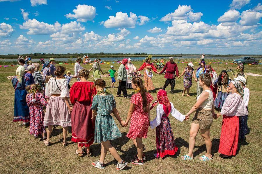«Здорово, Кострома! — Здоровенько!»: начинается заключительный хоровод