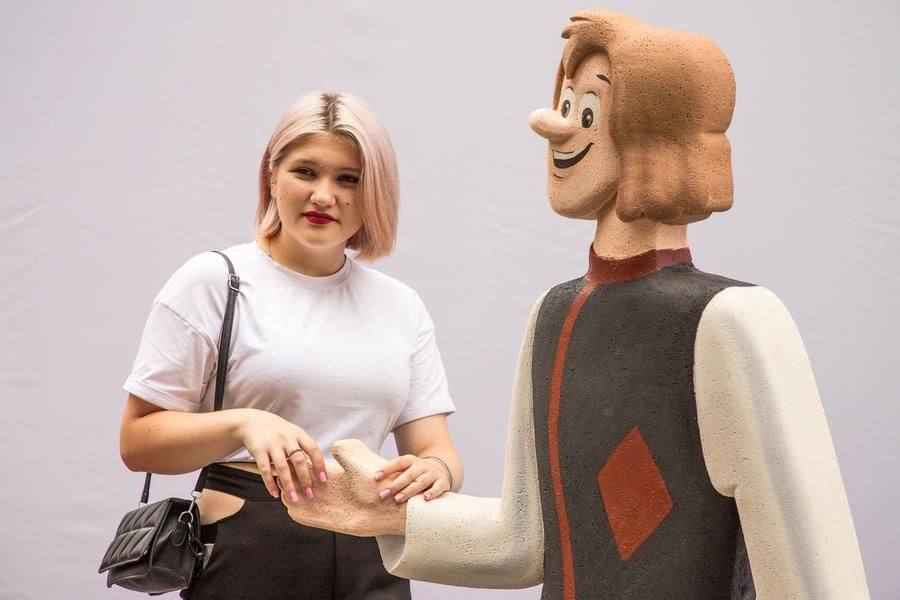 Рядом с трудолюбивым Ваней каждая хочет почувствовать себя царевной Забавой