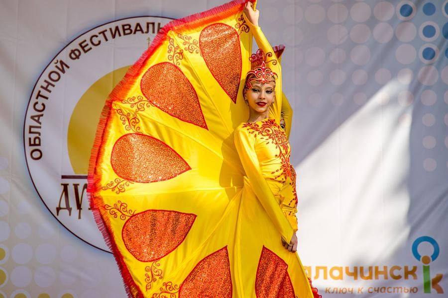 Браво артистам, хореографу и дизайнеру!