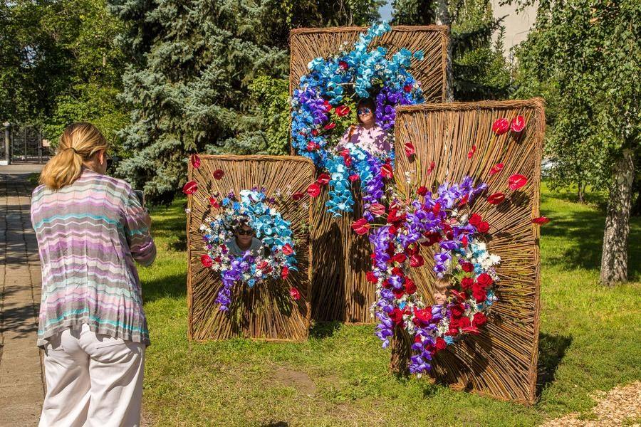 Триптих «Семейный портрет» задуман специально для ярких фотосессий