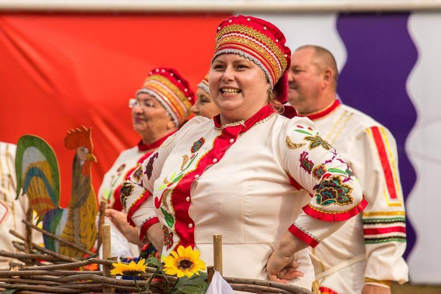 Точку в насыщенной программе поставит Астыровский хор