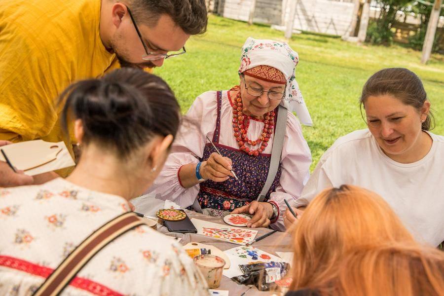 Научиться приемам этого народного промысла также могут все желающие