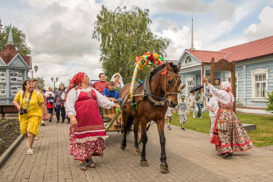 Исстари свадьба была значимым событием для всей округи